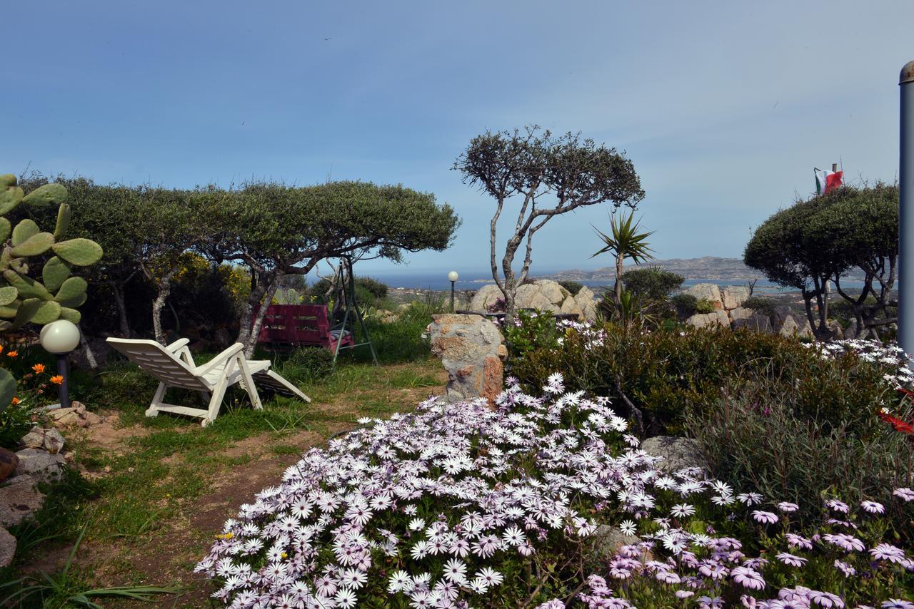 La Fonte Dell'Ulivo 3 Bed & Breakfast La Maddalena  Ngoại thất bức ảnh